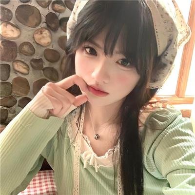 了不起的曹萱萱